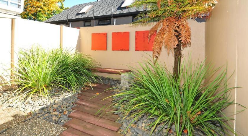 Epsom Motel 3*